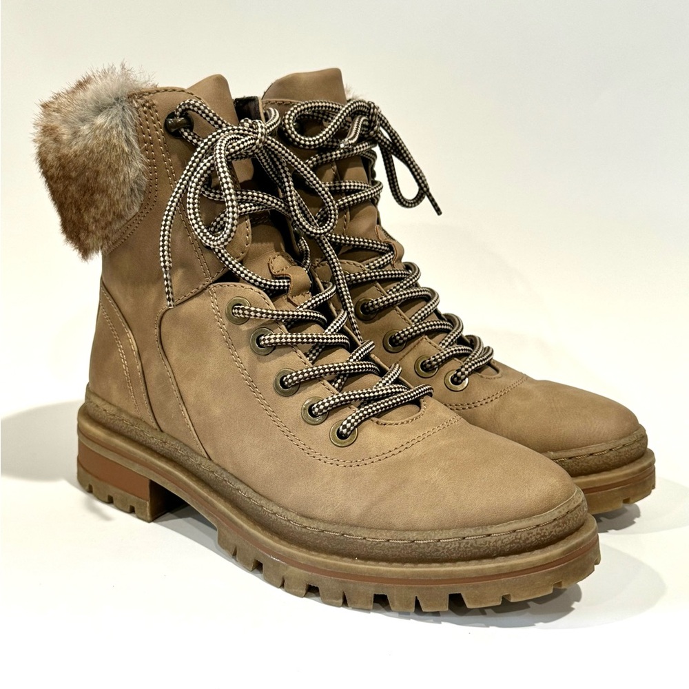 Steve Madden Womens Keystone Tan Lace-Up Boots - Size 8